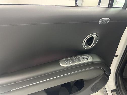 White Pearl 2026 Hyundai PALISADE Calligraphy