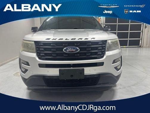 Ingot Silver 2017 Ford Explorer sport
