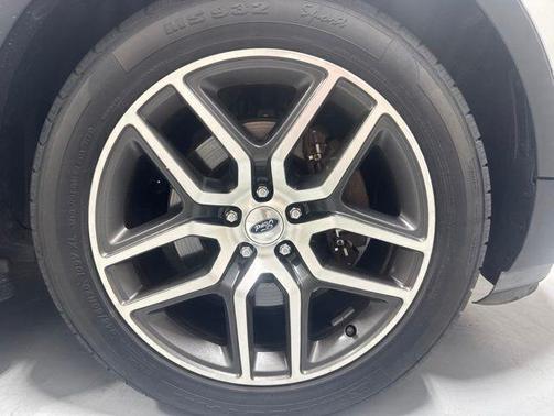 Ingot Silver 2017 Ford Explorer sport