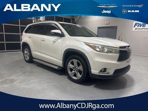 White 2016 Toyota Highlander Limited