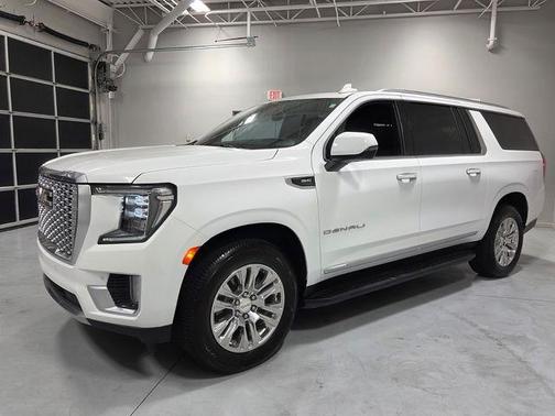 Summit White 2024 GMC Yukon XL Denali