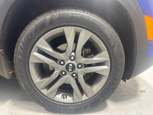 Neptune Blue 2021 Kia Seltos S