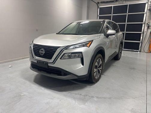 Brilliant Silver Metallic 2023 Nissan Rogue SV