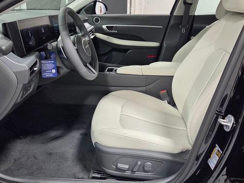 Black 2026 Hyundai SONATA SEL Sport