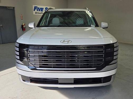 White Pearl 2026 Hyundai Palisade Hybrid Calligraphy