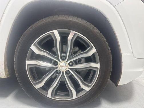 Summit White 2021 GMC Terrain Denali