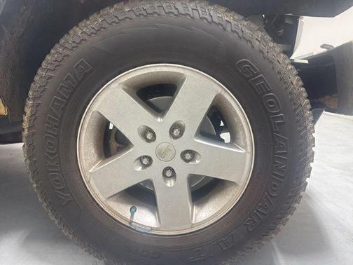 Bright White Clearcoat 2014 Jeep Wrangler Sport