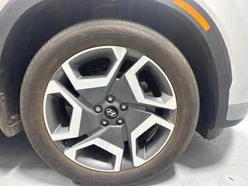 Silver 2025 Hyundai PALISADE SEL Premium