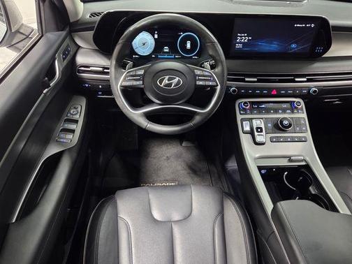 Silver 2025 Hyundai PALISADE SEL Premium