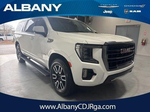 2023 GMC Yukon XL AT4