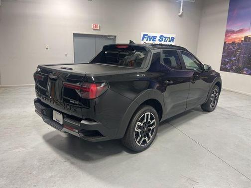 Phantom Black 2025 Hyundai SANTA CRUZ Limited