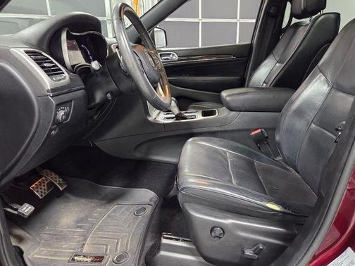 Velvet 2016 Jeep Grand Cherokee Overland