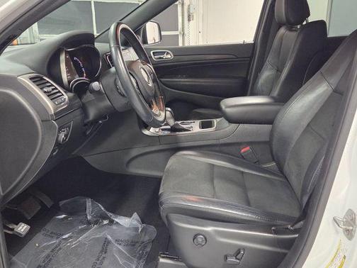 Bright White Clearcoat 2020 Jeep Grand Cherokee Altitude