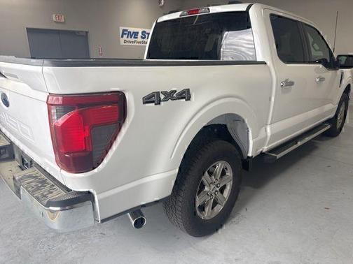Oxford White 2025 Ford F-150 XLT
