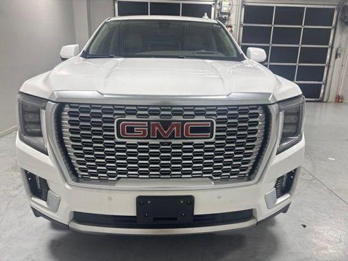 Summit White 2021 GMC Yukon Denali