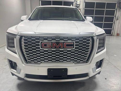 Summit White 2021 GMC Yukon Denali