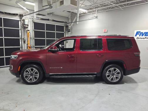 Velvet Red Pearlcoat 2022 Jeep Wagoneer Series III