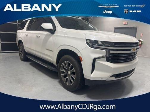 Pearl 2022 Chevrolet Suburban LT