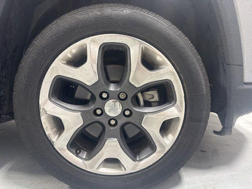 Billet Silver Metallic Clearcoat 2018 Jeep Compass Limited