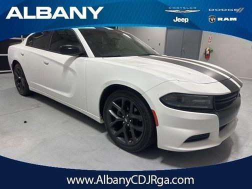 White 2021 Dodge Charger SXT