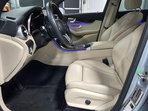 2021 Mercedes-Benz GLC 300 Base 4MATIC