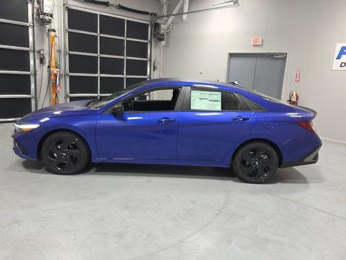 Intense Blue 2026 Hyundai ELANTRA SEL Sport