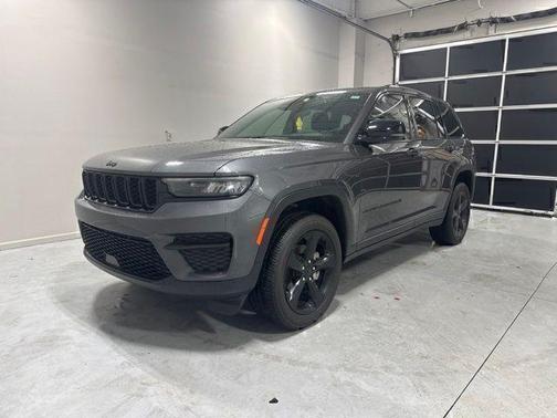 Gray Metallic 2024 Jeep Grand Cherokee Laredo