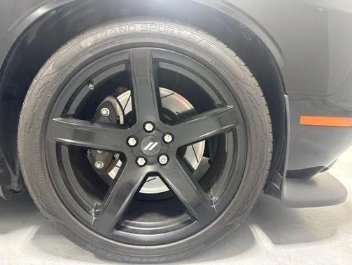 Pitch Black Clearcoat 2020 Dodge Challenger R/T Scat Pack