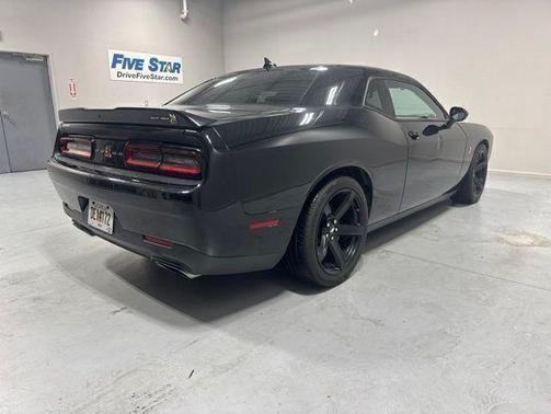 Pitch Black Clearcoat 2020 Dodge Challenger R/T Scat Pack