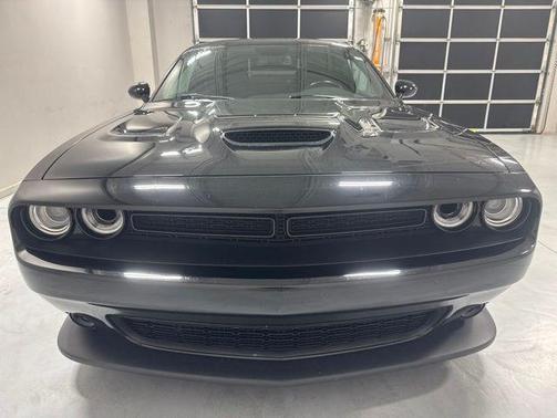 Pitch Black Clearcoat 2020 Dodge Challenger R/T Scat Pack