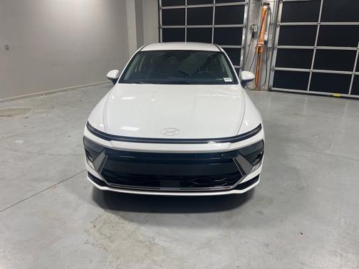2024 Hyundai SONATA Hybrid SEL