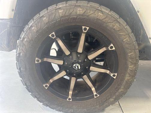 2017 Jeep Wrangler Sahara