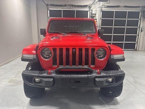 Firecracker Red Clearcoat 2020 Jeep Gladiator Rubicon