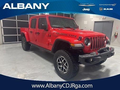 Firecracker Red Clearcoat 2020 Jeep Gladiator Rubicon