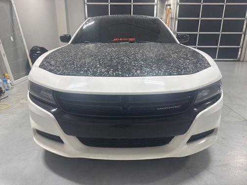 White Knuckle Clearcoat 2018 Dodge Charger SXT