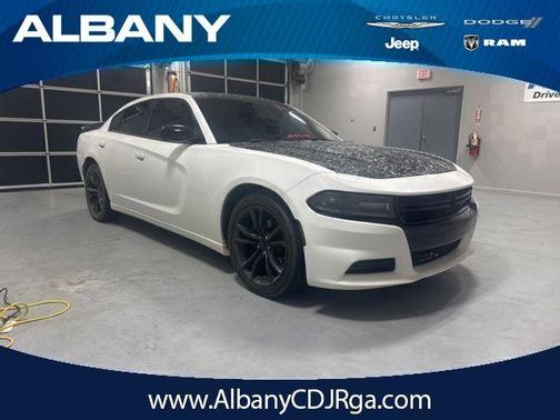 White Knuckle Clearcoat 2018 Dodge Charger SXT