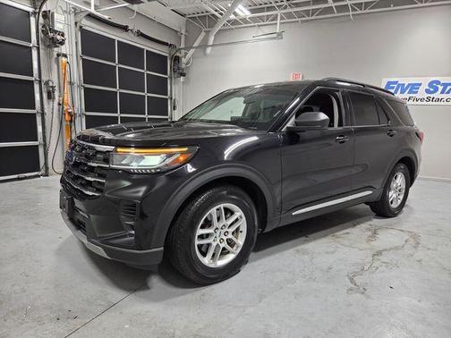 Black Metallic 2025 Ford Explorer Active