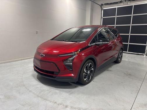 Radiant Red 2023 Chevrolet Bolt EV 2LT