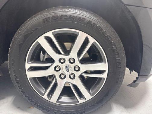 Black Metallic 2024 Ford Expedition Limited