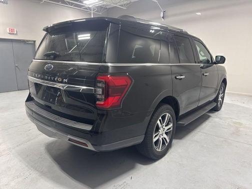 Black Metallic 2024 Ford Expedition Limited