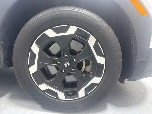 White 2024 Hyundai SANTA FE SEL