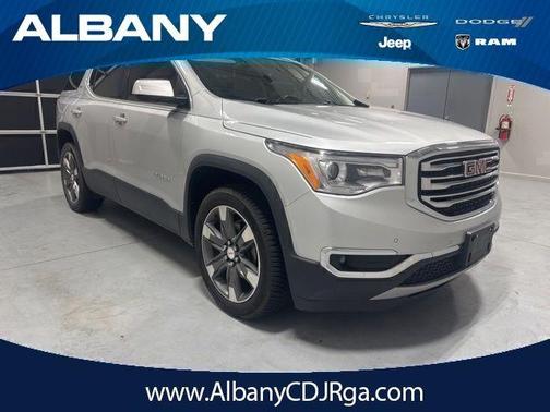Quicksilver Metallic 2017 GMC Acadia SLT-2