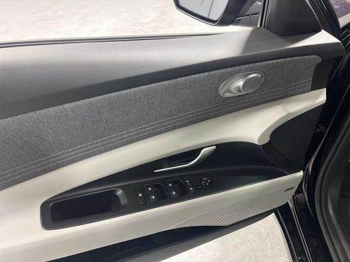 Black 2026 Hyundai ELANTRA Limited