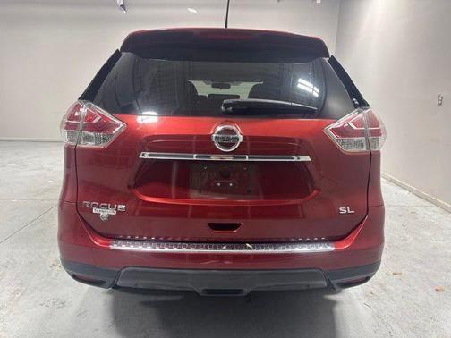 Cayenne Red 2015 Nissan Rogue SL