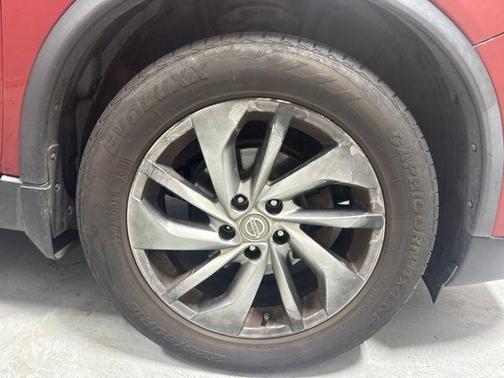 Cayenne Red 2015 Nissan Rogue SL