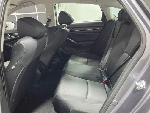 Sonic Gray Pearl 2022 Honda Accord LX 1.5T