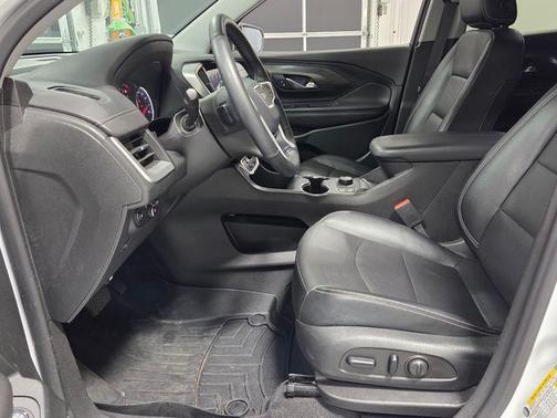 Summit White 2023 GMC Terrain SLT