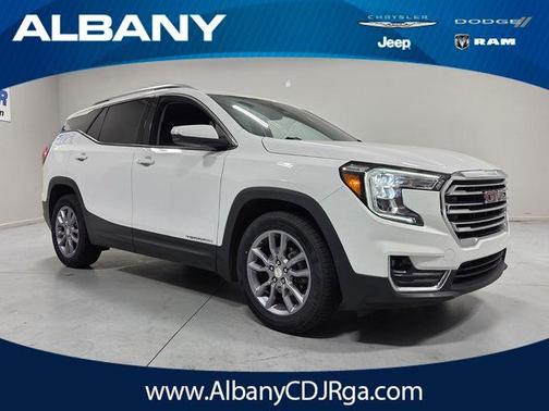 Summit White 2023 GMC Terrain SLT