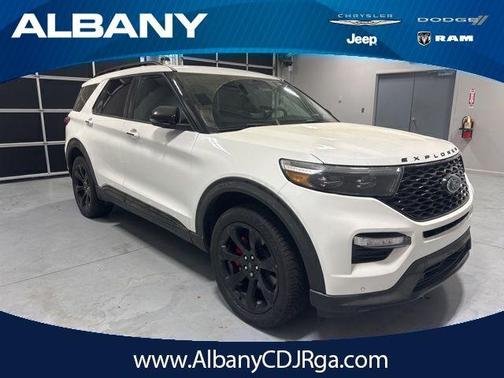 Star White 2024 Ford Explorer ST