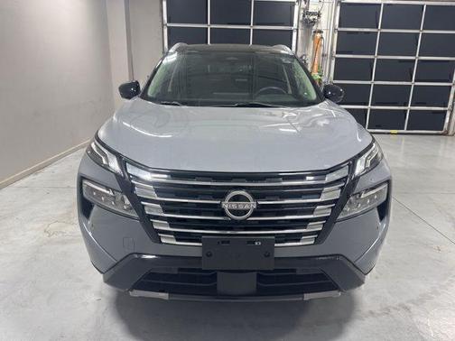 Boulder Gray Metallic 2024 Nissan Rogue Platinum